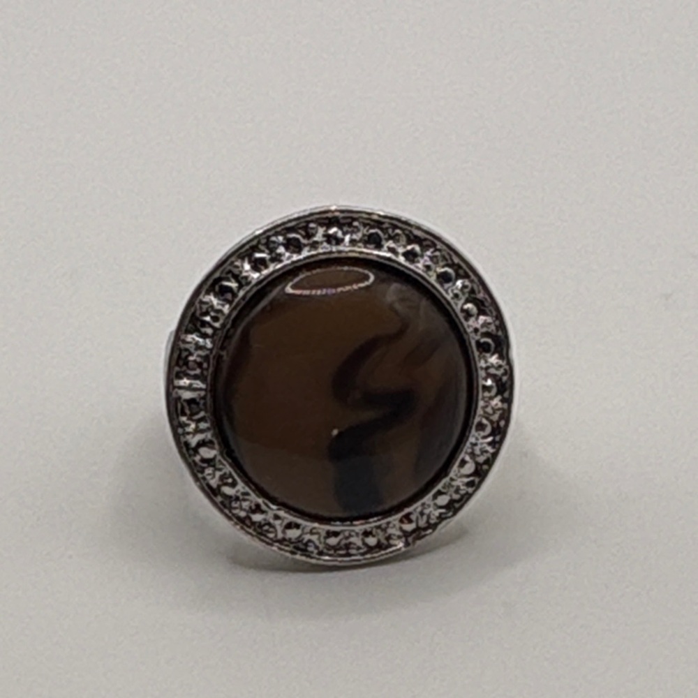 Elegant Silver and Brown Women's Ring 8.5 Cabochon